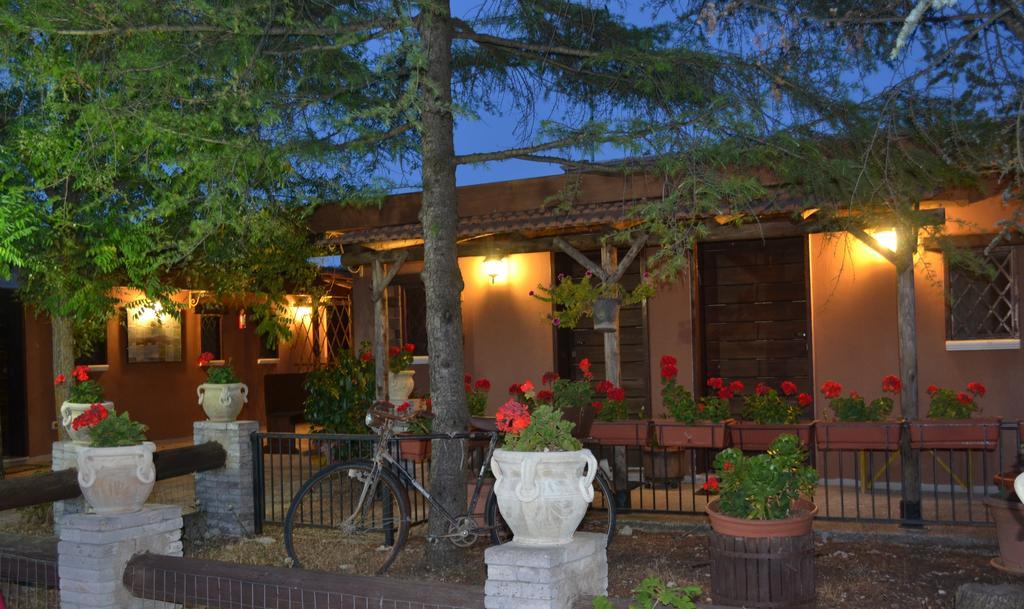 B&B Le Stagioni Castel Del Monte  Eksteriør billede